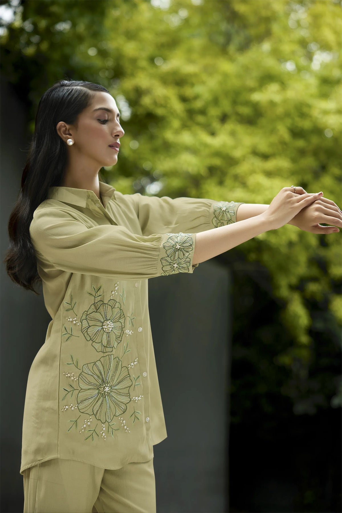 Pista Green Appliqué Puff-Sleeve Shirt & Pant Set