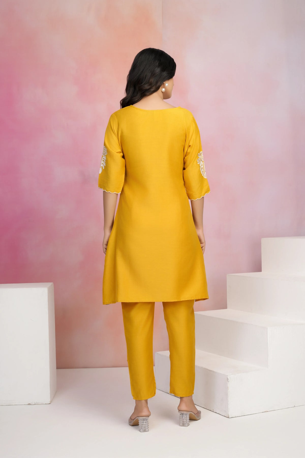Mustard Scalloped V-Neck Threadwork Chinon Set